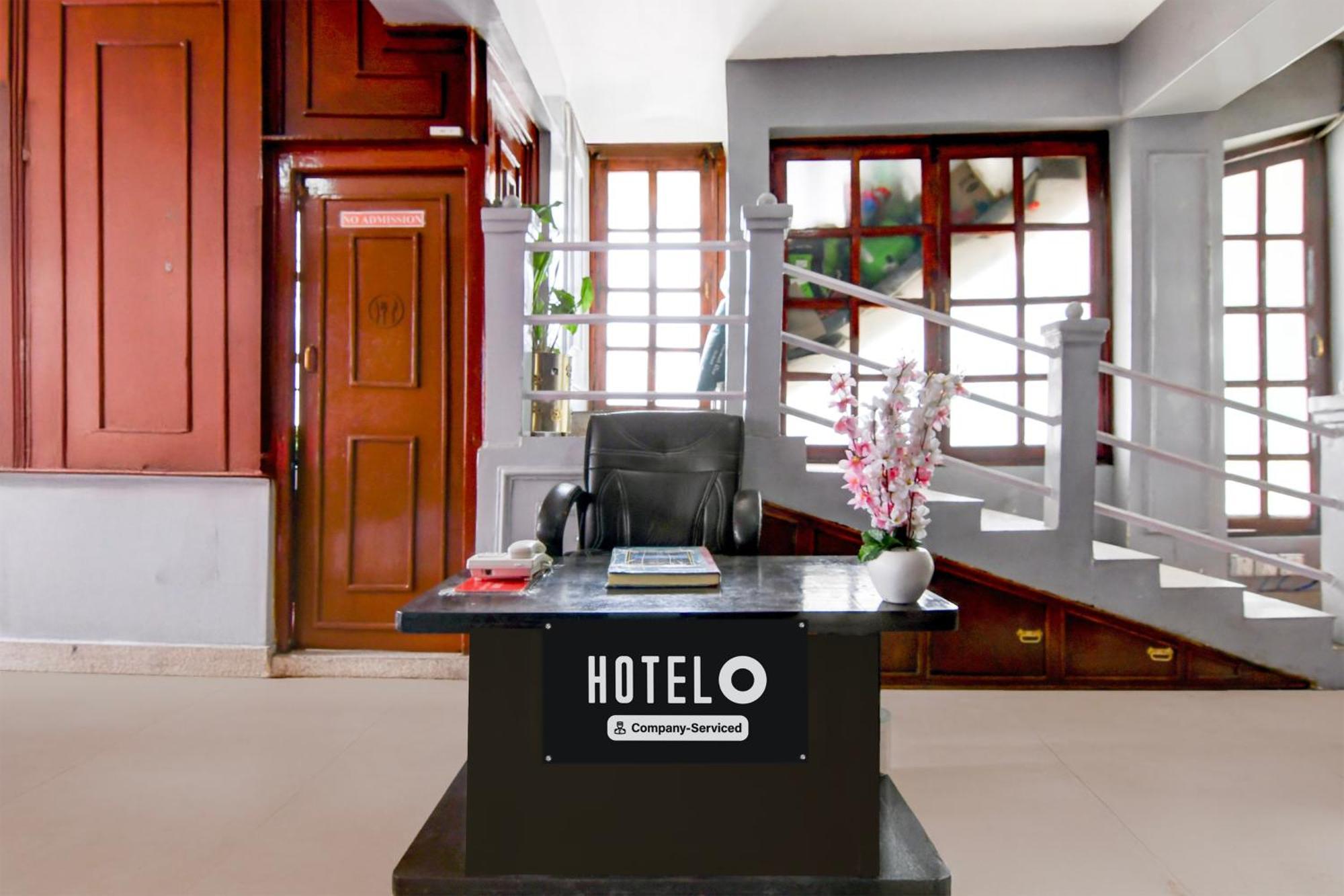 OYO 35738 Aps Homestay Ghum Luaran gambar